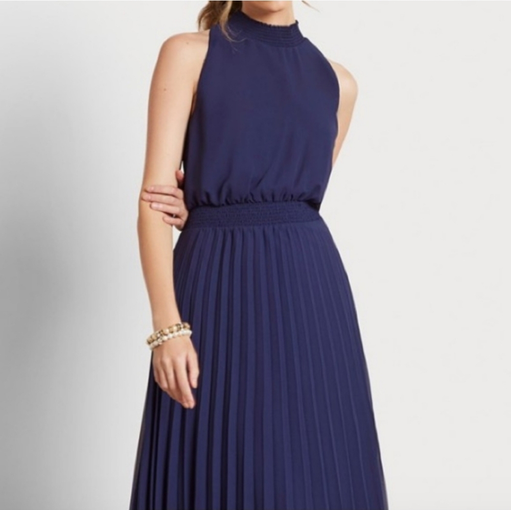 NEW- Sam Edelman Smocked Plissé Midi Dress Blue Size 14 - Picture 3 of 8